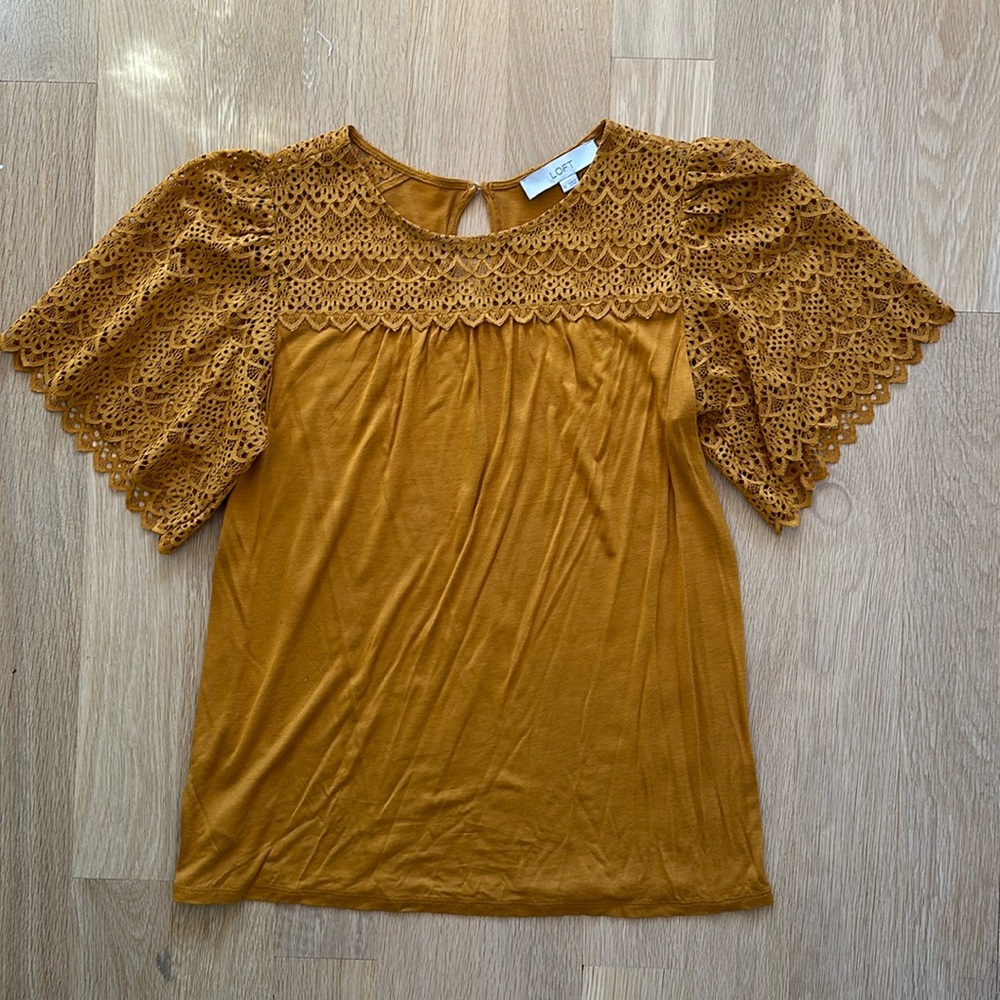New Loft Top with Lace